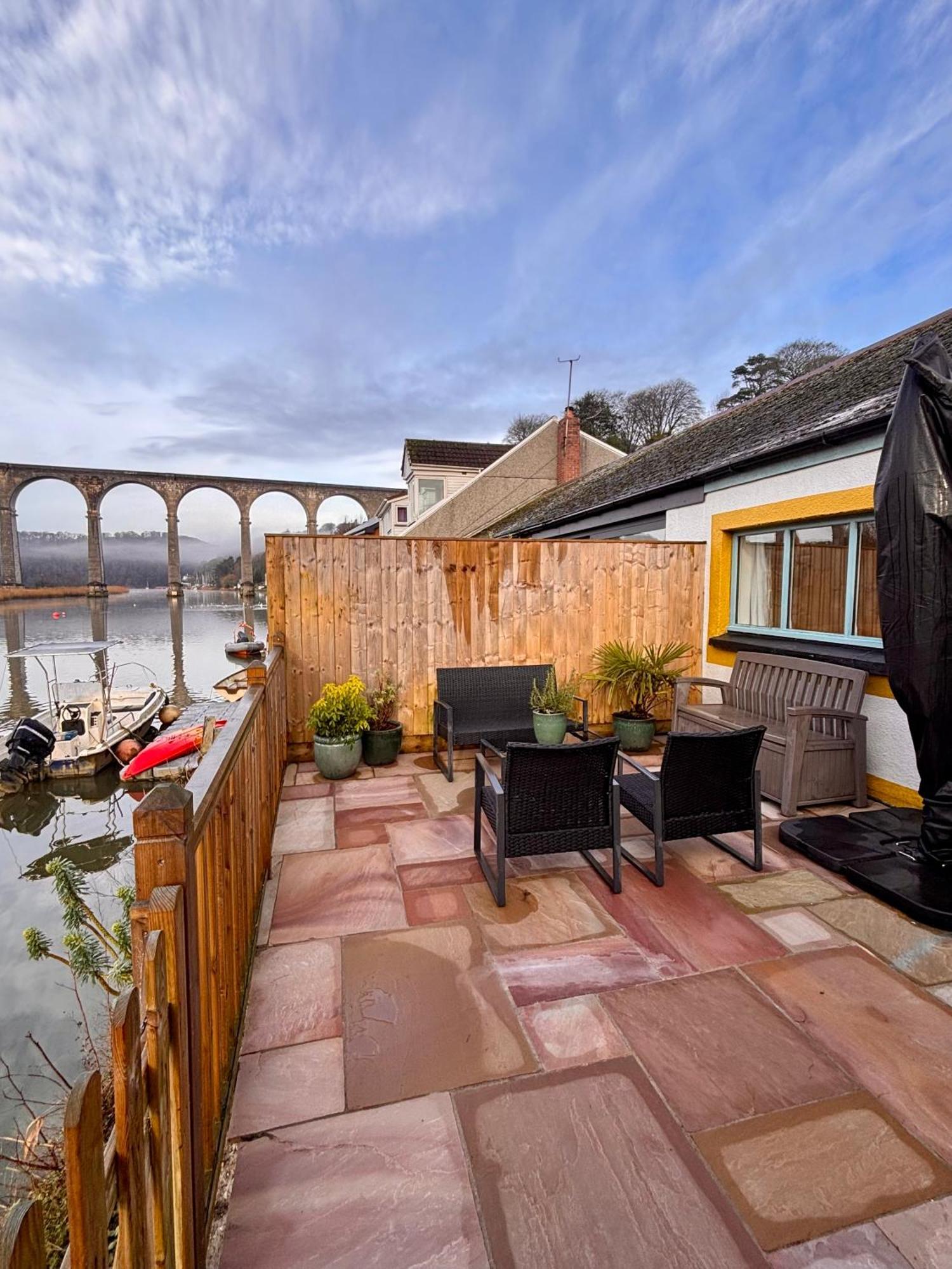Viaduct River View & Outdoor Bath - Couples Retreat Calstock Екстер'єр фото